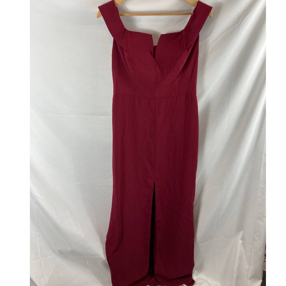 Dessy Collection Vivian Diamond Notched Off the Shoulder Crepe Gown size 10 - Picture 3 of 6